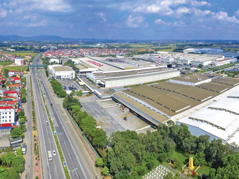Le Mon Industrial Park in Thanh Hoa is strategically located near the deep-water port of Nghi Son.