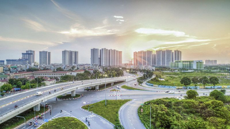 Hanoi is home to 9 industrial parks, including notable names like Quang Minh, Phu Nghia, and Thang Long, catering to a diverse range of industries, including electronics, auto components, and consumer goods manufacturing.