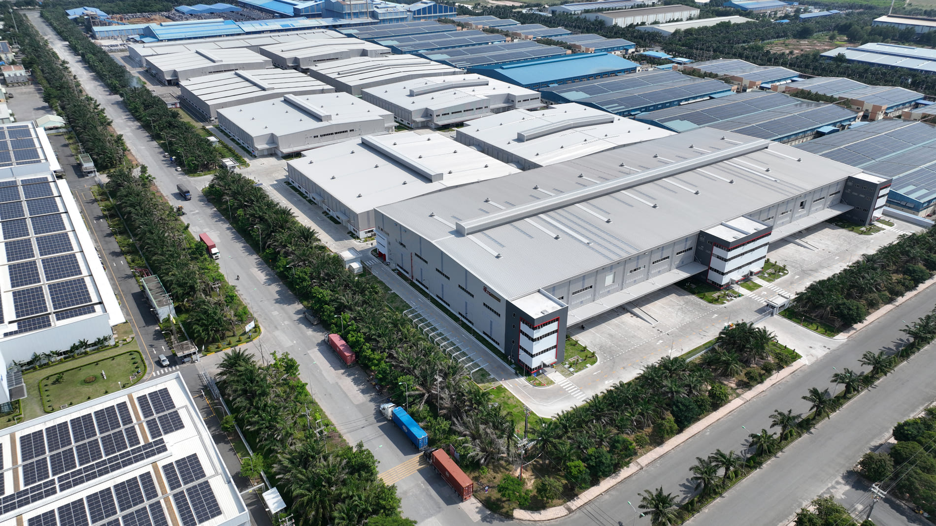 https://ktgindustrial.com/wp-content/uploads/2025/01/Industrial-Parks-in-Southern-Vietnam-9.jpg