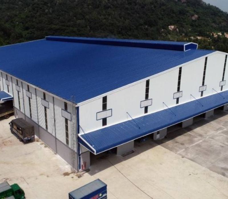 Nhà xưởng mái tôn