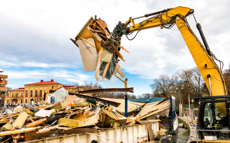 Specialized equipment for transporting materials after demolition