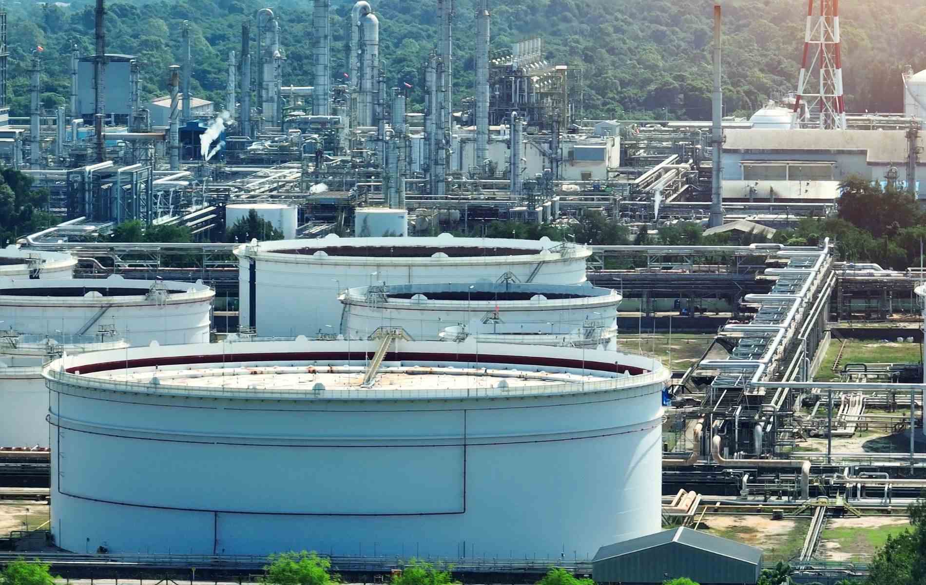https://ktgindustrial.com/wp-content/uploads/2025/11/thue-dat-khu-cong-nghiep-tra-tien-mot-lan-la-gi.jpg
