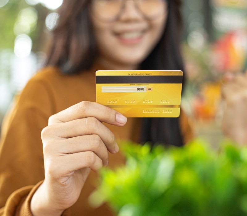 Thẻ tín dụng trong thuê tài chính xanh