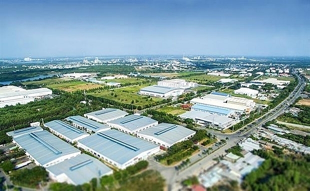 https://ktgindustrial.com/wp-content/uploads/2024/01/vietnam-remains-attractive-destination-to-investors.jpg